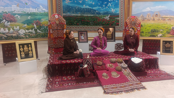 A discussion was held on promoting our Turkmen national identity to the world.